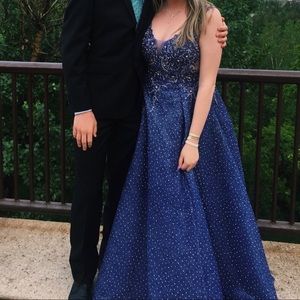 ELLIE WILDE Grad/ Prom Dress- Unaltered